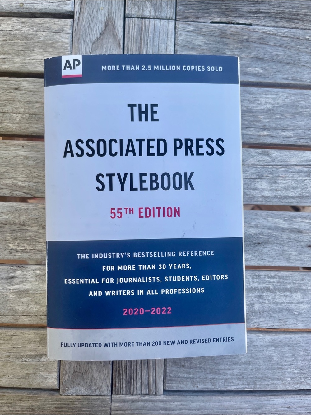The Associated Press Stylebook 55th Edition - White & Navy